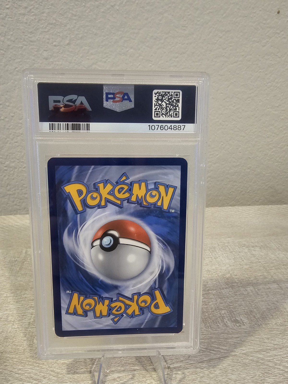 Pokemon Mew V 251/264 Holo Full Art PSA 9 English Fusion Strike 2021