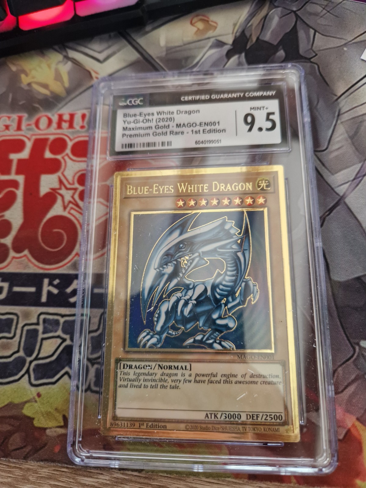 Blue Eyes White Dragon MAGO en001 English Prenium Gold Graded 9.5 CGC (MAGO fr001