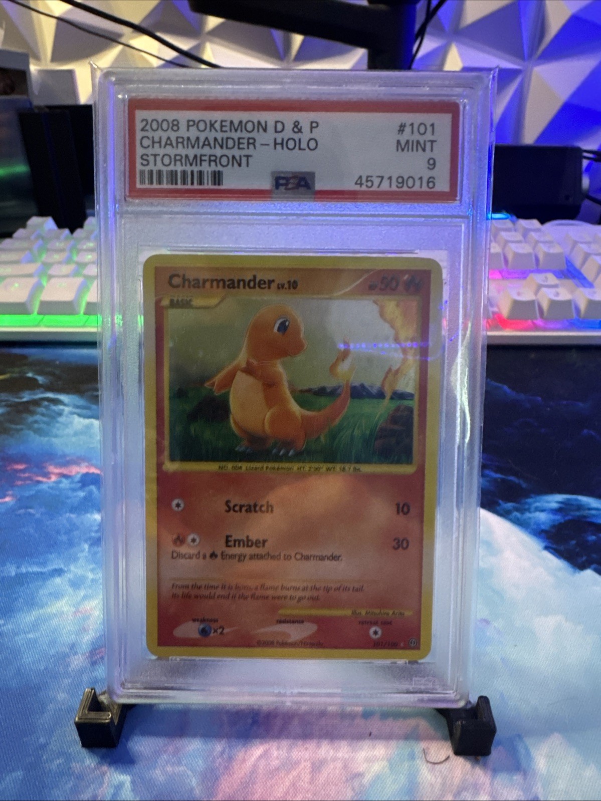Charmander Holo 101/100 PSA 9 – 2008 Pokemon DP Stormfront Secret Rare