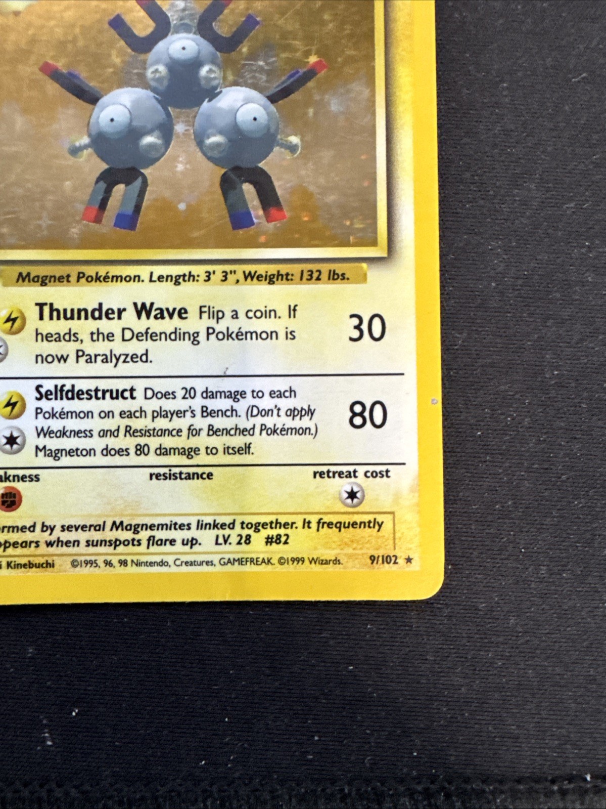 Magneton 009/102 Base Set Holo