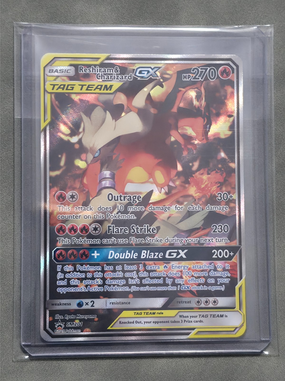 Reshiram & Charizard GX SM201 Pokemon Sun & Moon Promo Ultra Rare MINT CLEAN