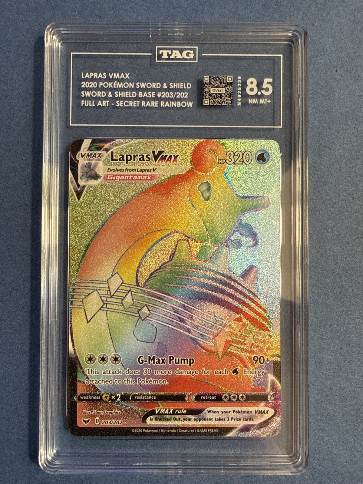 Lapras VMAX 203/202 Rainbow Secret Rare 2020 Pokemon SWSH Base TAG 8.5 NM MT+