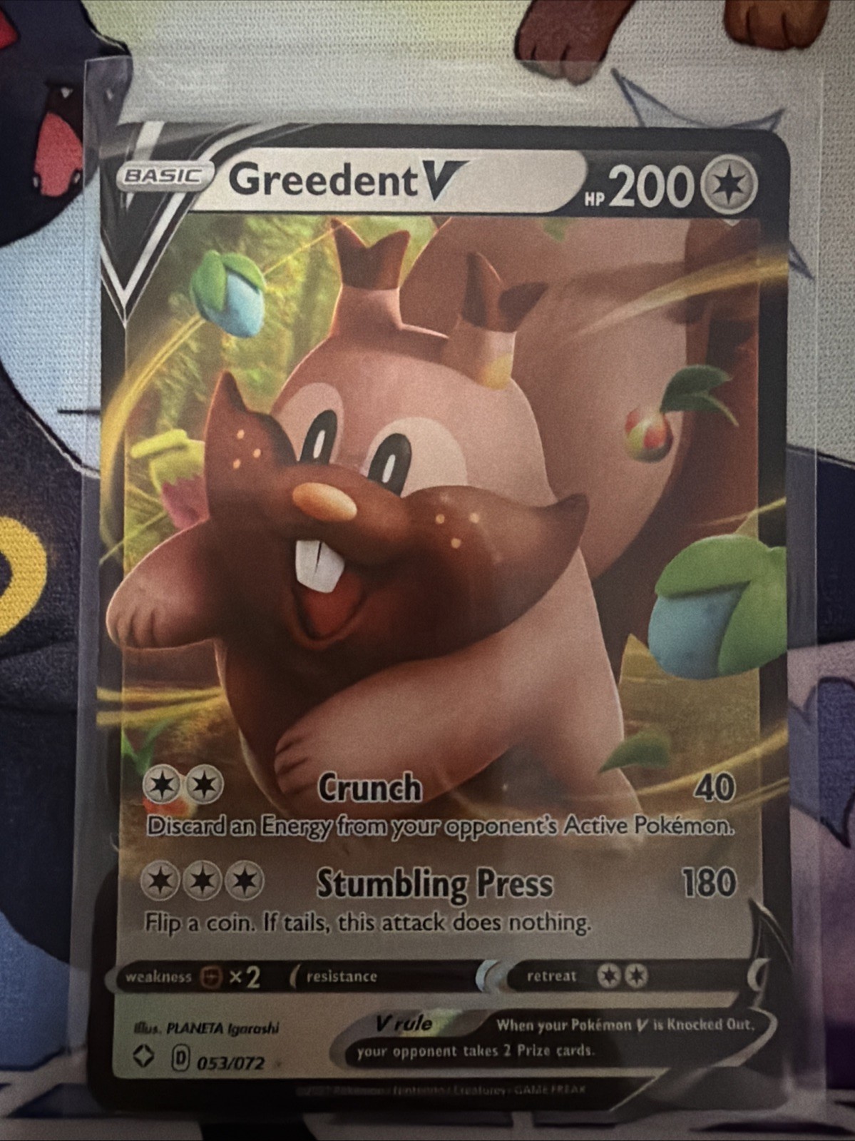 Pokemon TCG Greedent V Ultra Rare SWSH Shining Fates 053/072 NM + Card Saver