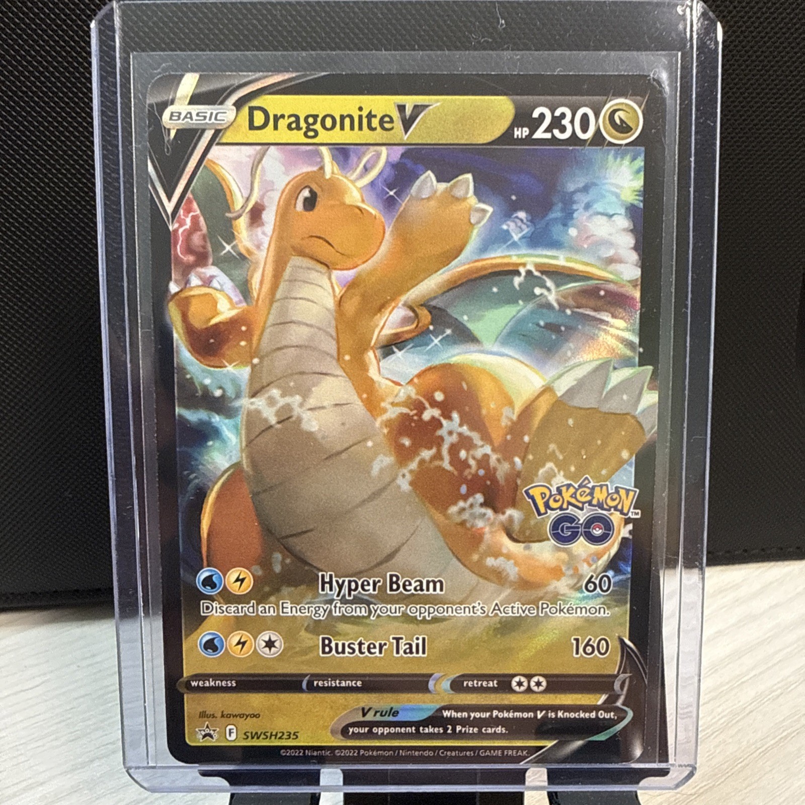 Dragonite V SWSH235 SWSH: Sword & Shield Promo Cards Holo, NM condition