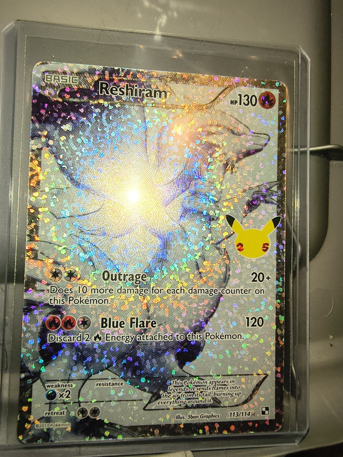 Pokémon TCG Reshiram 113/114- 25th Anniversary Full Art Celebrations NM