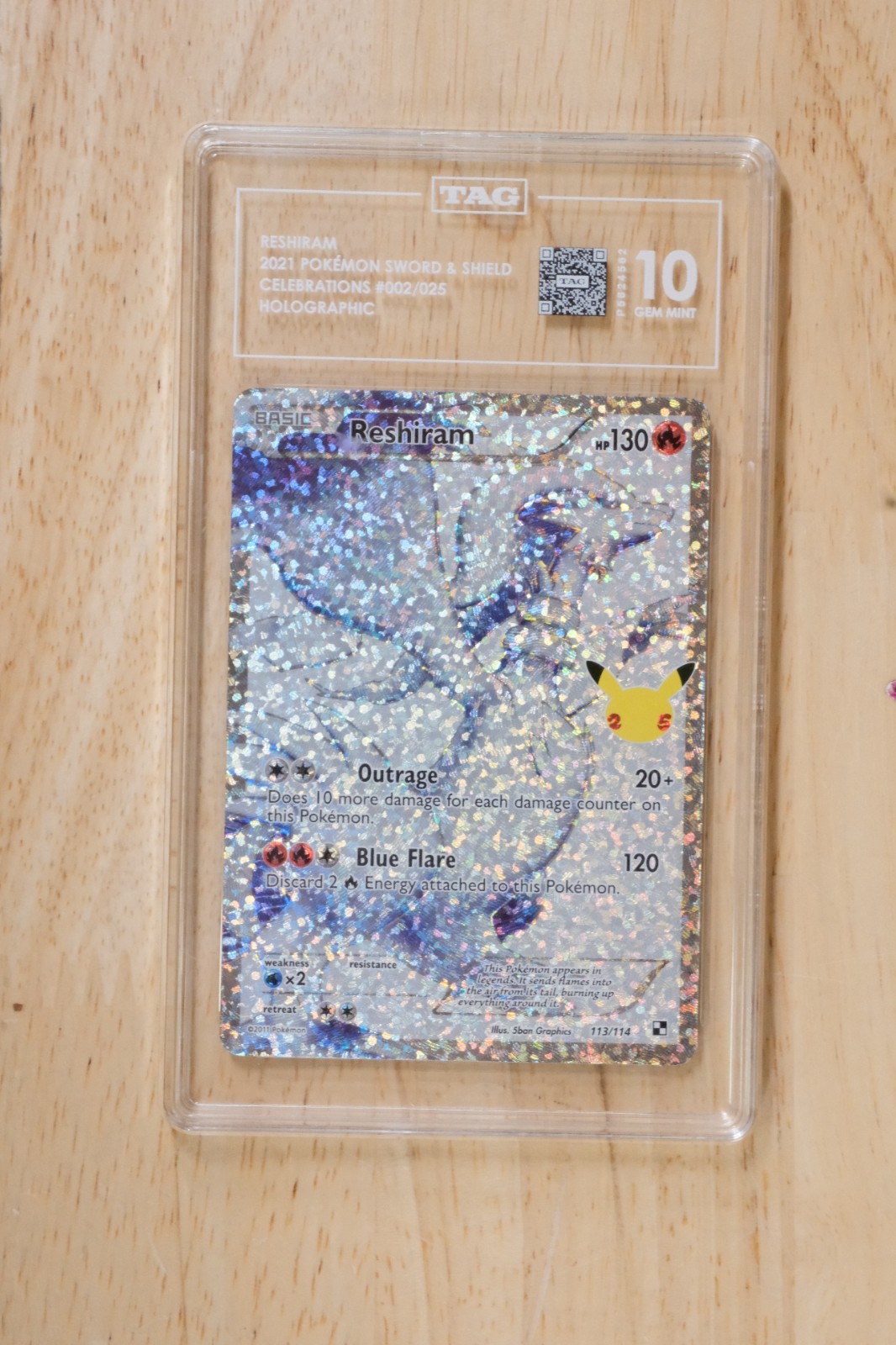 2021 Pokemon SWSH Celebrations Classic 113/114 Reshiram Full Art UR TAG 10