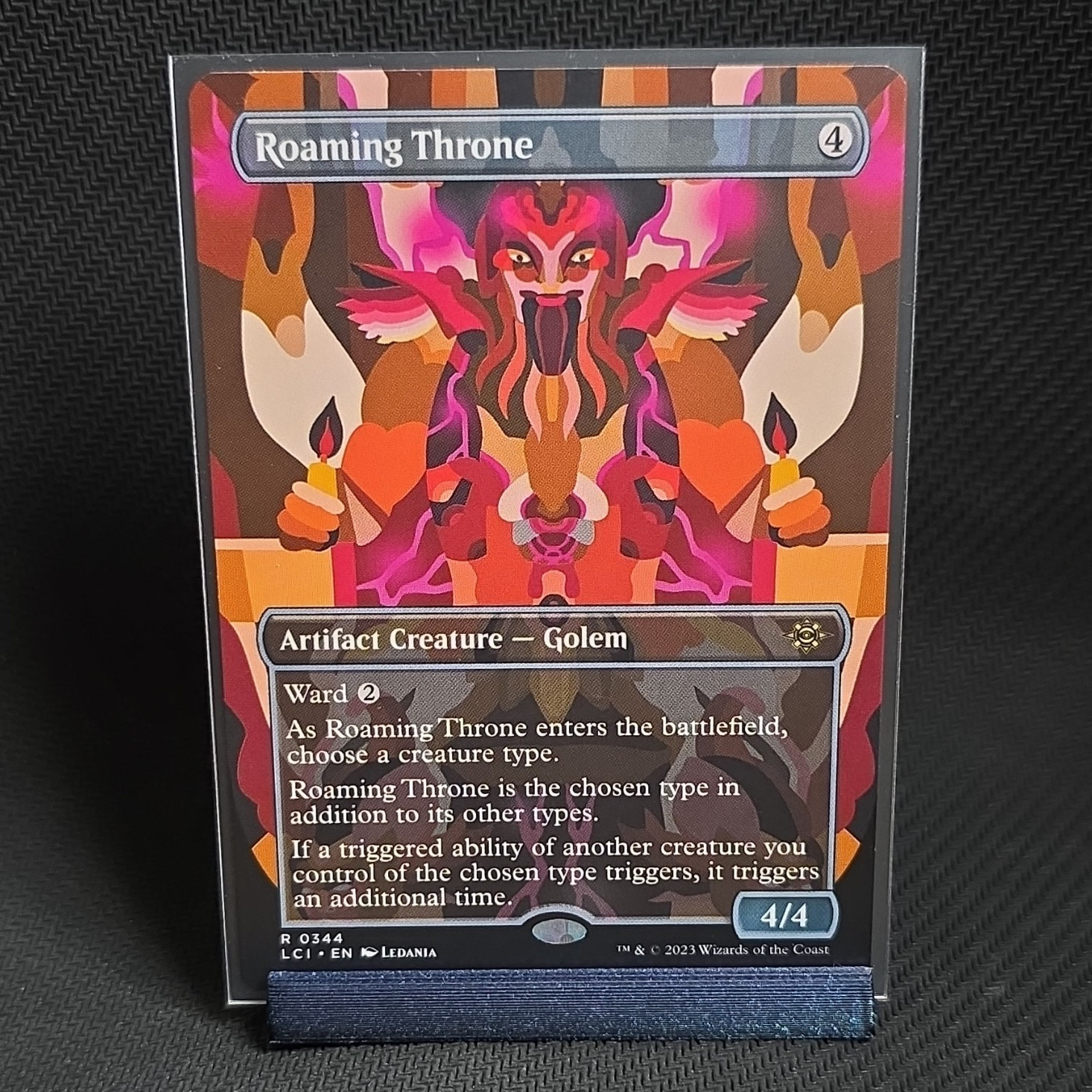 Wizards of the Coast Roaming Throne Borderless Rare LCI EN #0344