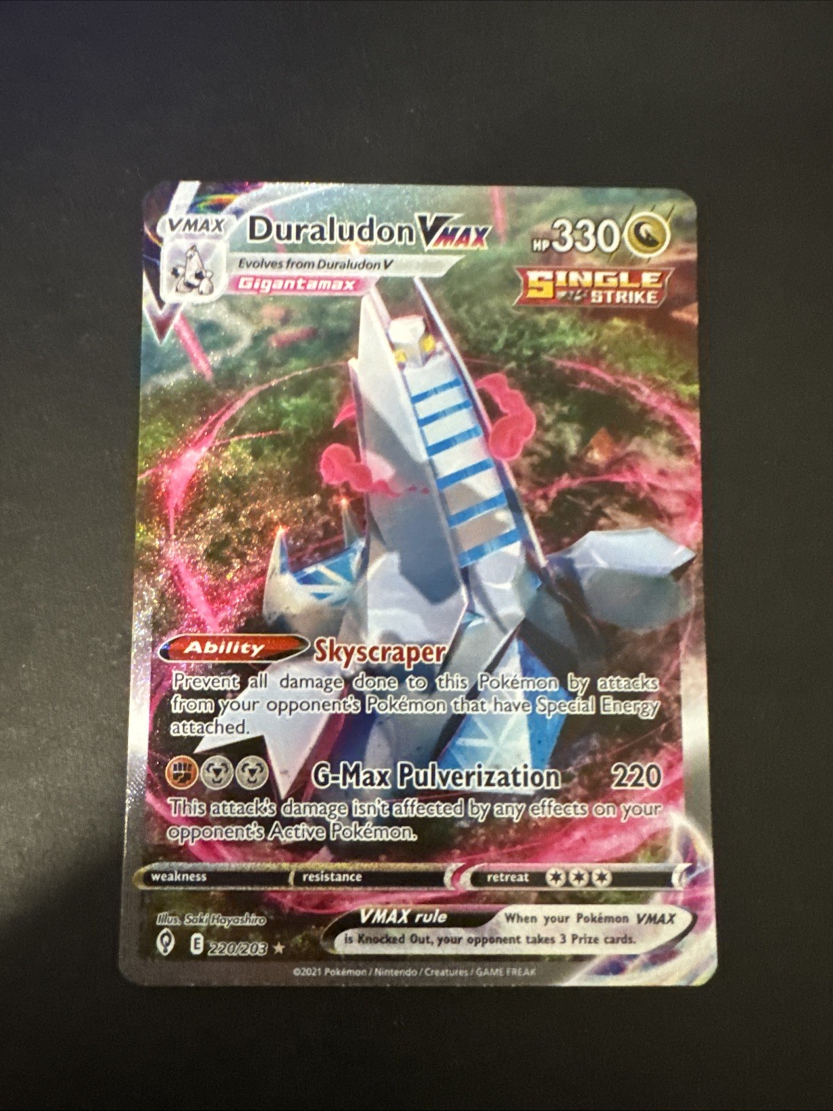 Pokémon Duraludon VMAX TCG Evolving Skies Holo Card 220/203 Secret Rare Alt Art