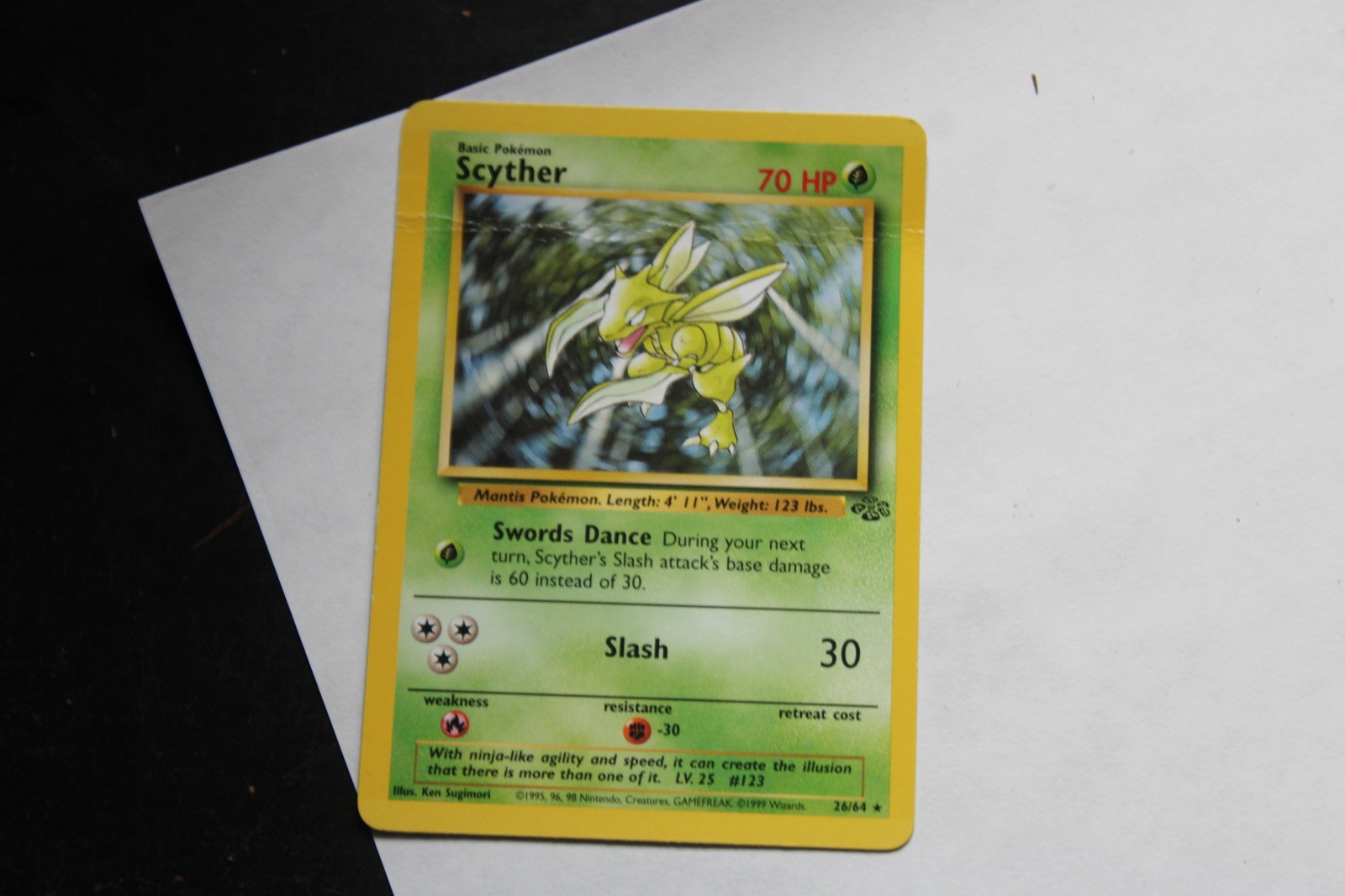 Scyther Rare Pokémon Card 10/64 Jungle 1999 WOTC TCG Regular – POOR Condition