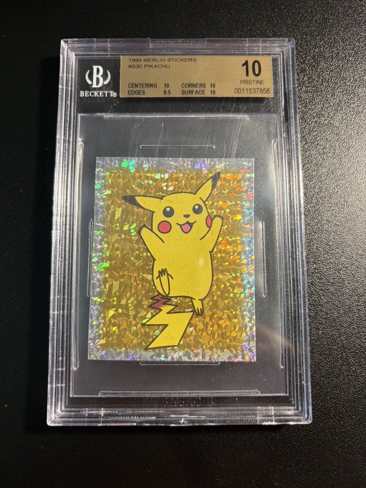 1999 MERLIN POKEMON #S30 PIKACHU-PRISM BGS 10 POP 1