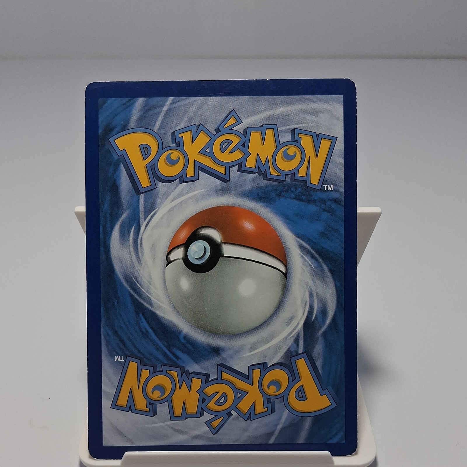 Spearow 65/108 Roaring Skies Reverse Holo
