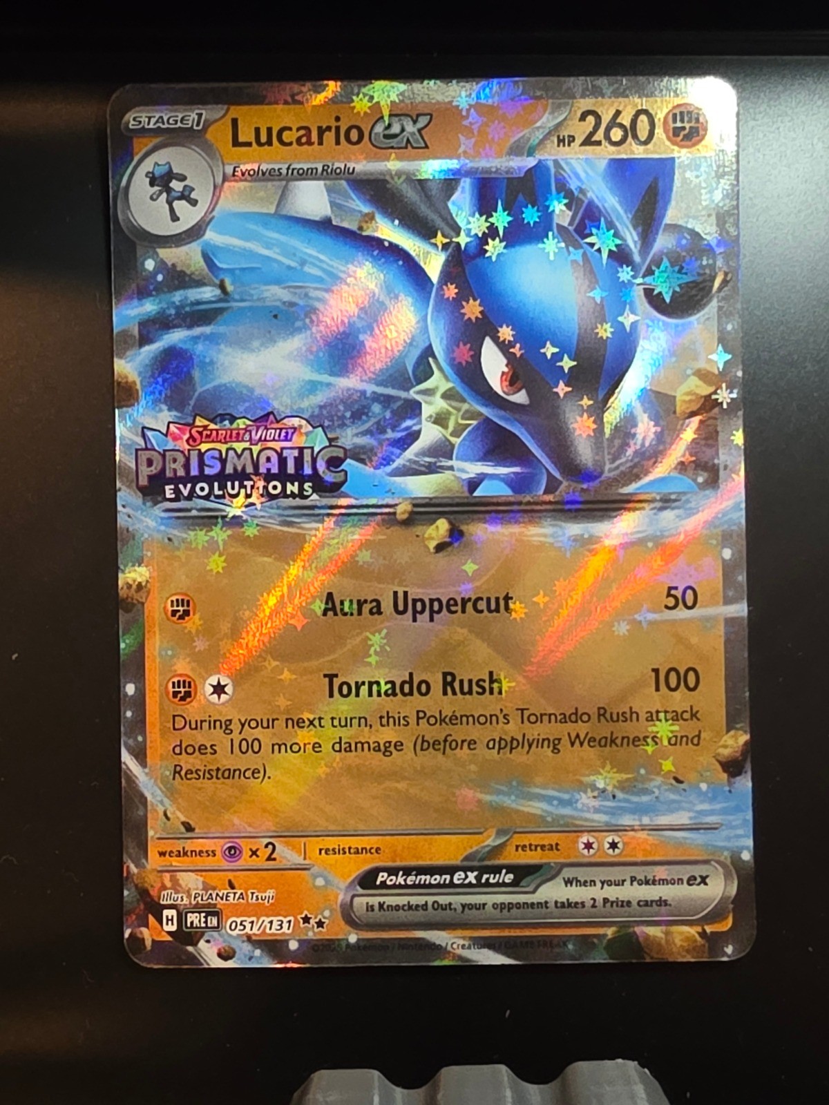 Lucario ex (Prismatic Evolutions Stamp) Holo DR 051/131 NM PLANETA Tsuji