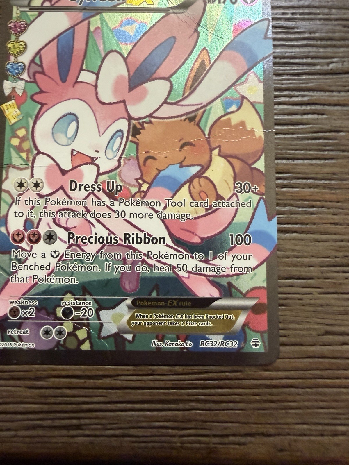 Sylveon EX (Full Art) – Generations: Radiant Collection (GEN)