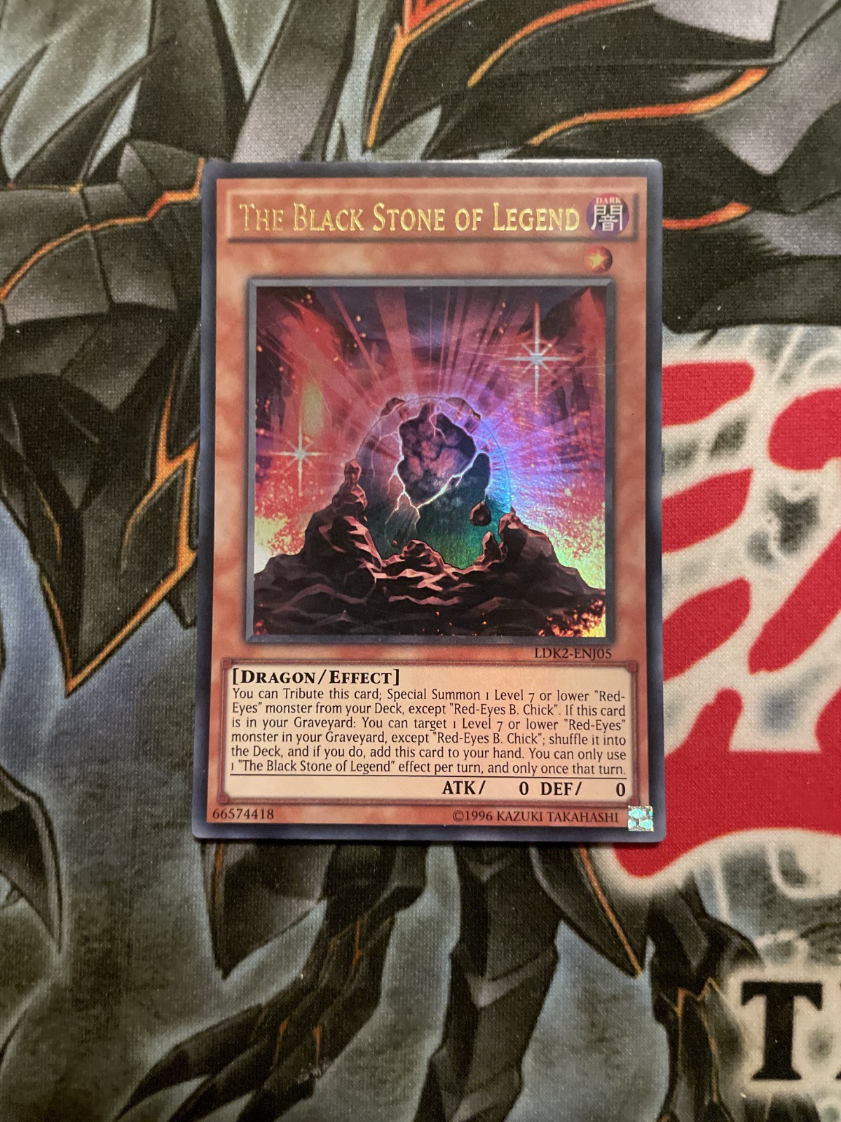 1X NM The Black Stone of Legend – LDK2-ENJ05 – Ultra Rare Unlimited – Joey