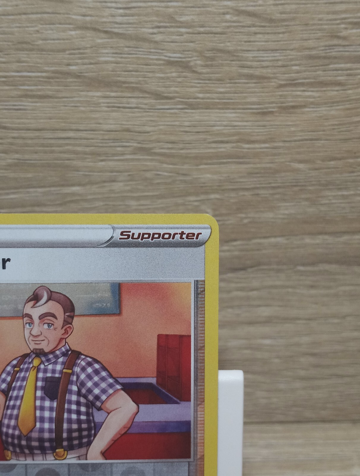 Cafe Master 133/172 Reverse Holo Brilliant Stars Pokemon Card