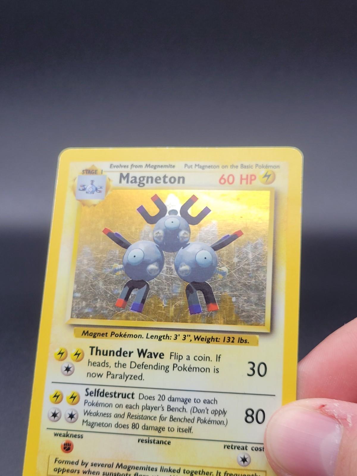 Magneton 009/102 Base Set Holo – MP