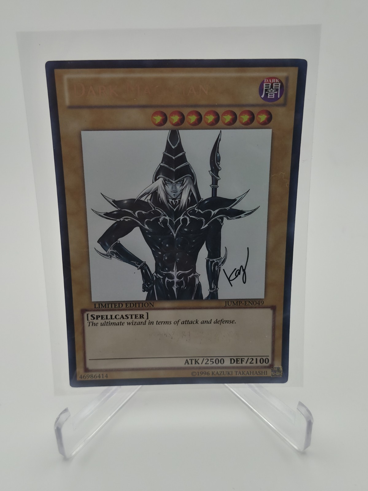 Konami Yu-Gi-Oh! Dark Magician JUMP-EN049 Limited Edition Ultra Rare 2500/2100