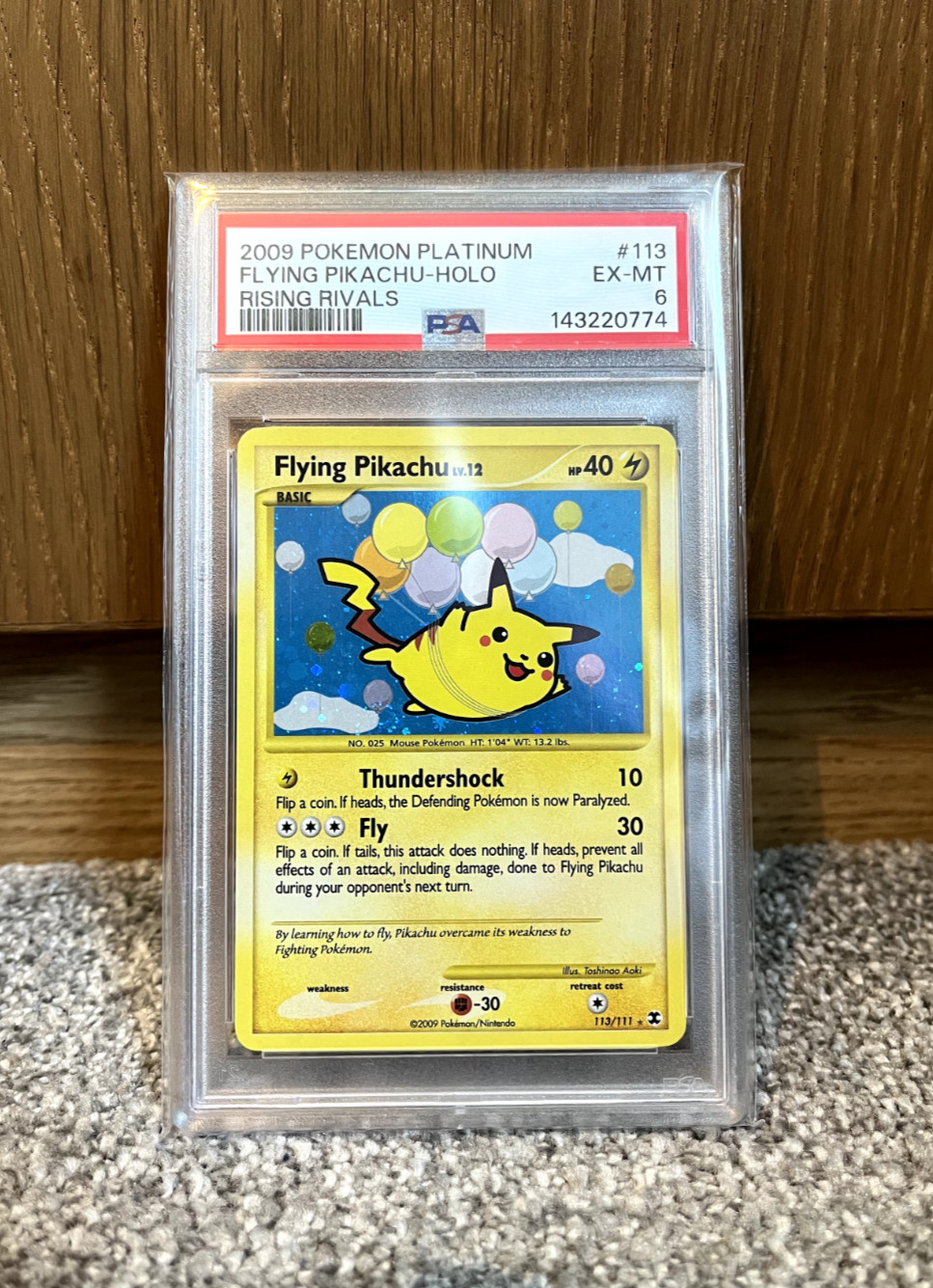 Pokemon – Rising Rivals – Flying Pikachu 113/111 – PSA 6 – SWIRL