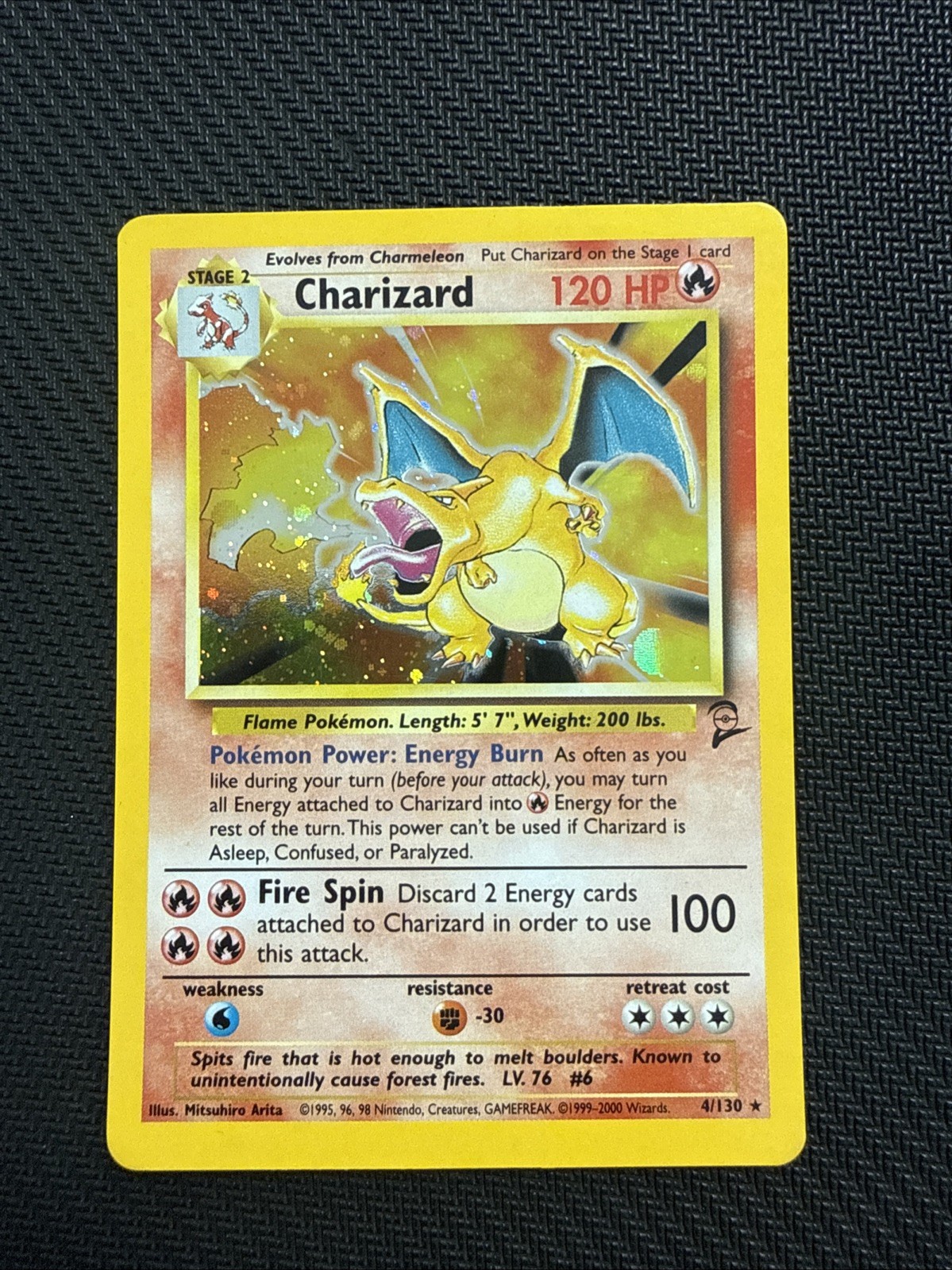 Vintage Charizard 004/130 Holo Card Base Set 2 Holo English 2000 WOTC