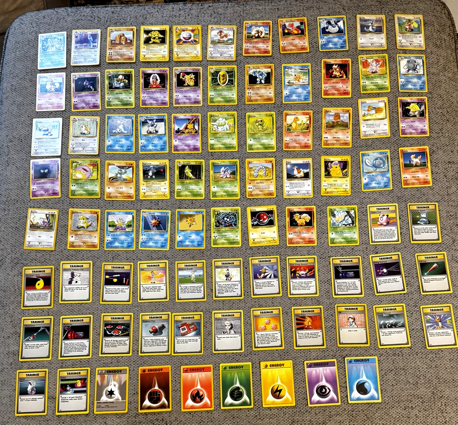 Pokémon Base Set Choose your cards to complete your set