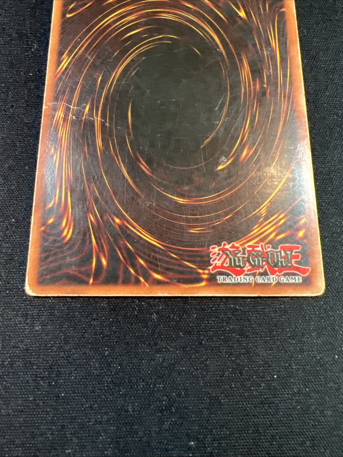 Dark Magician (HP) BPT-001 2002 Collectors Tin Limited Edition