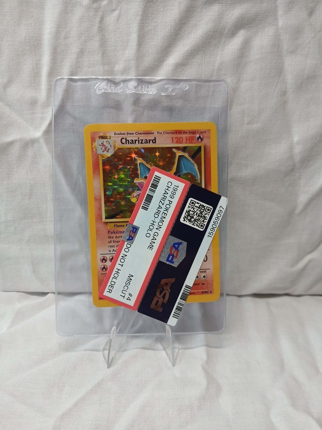 1999 Pokémon Game Charizard-Holo #4 Miscut Do Not Holder Vintage Rare Card 4/102