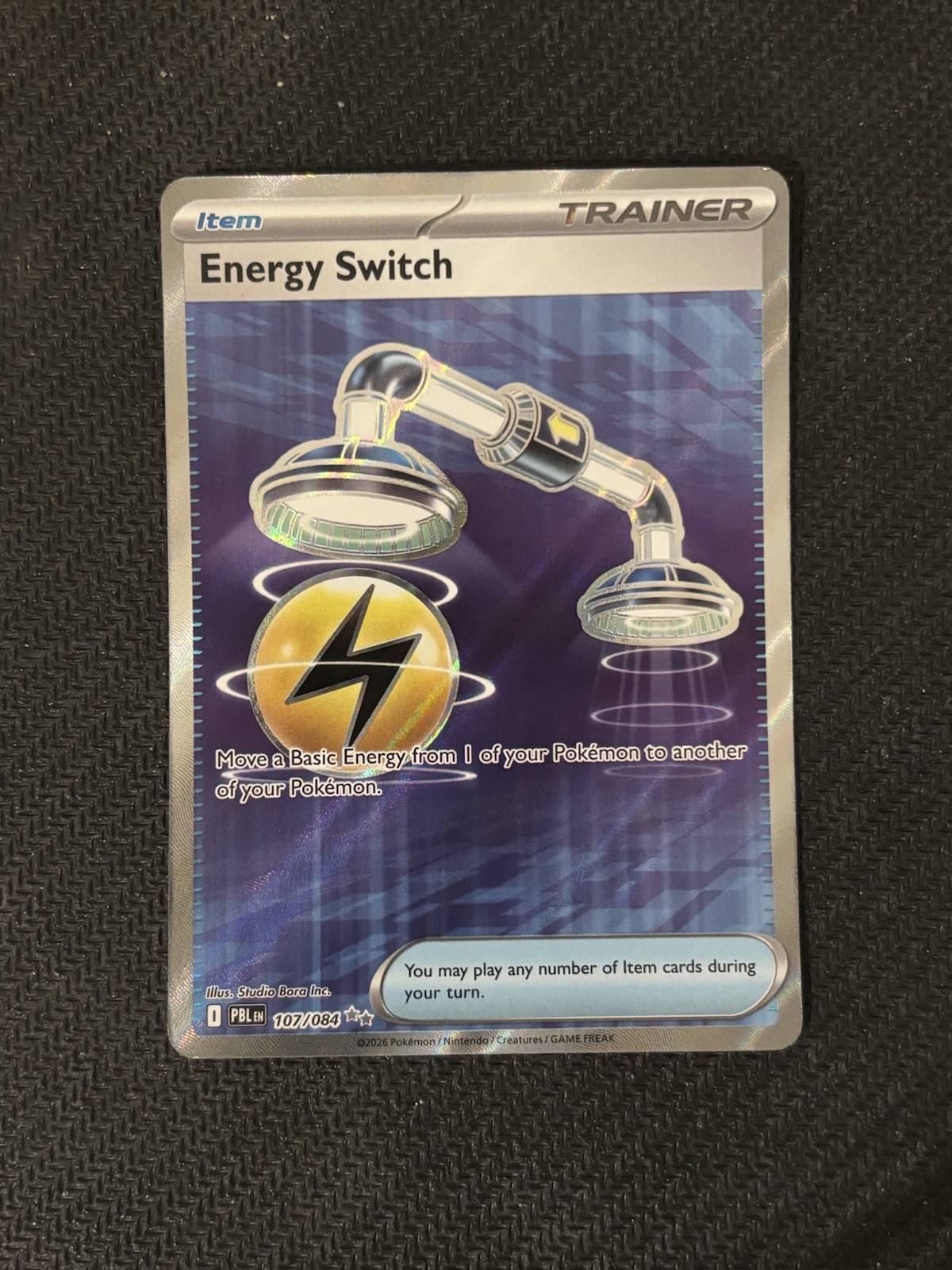 Energy Switch 107/084 Me05: Pitch Black Holo – NM