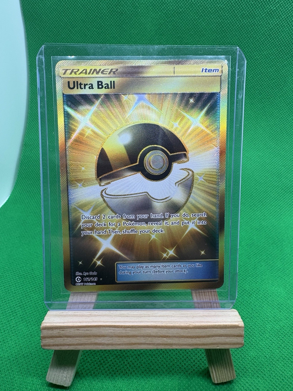 Pokémon TCG Ultra Ball Gold Secret Rare Holo Card 161/149 Sun and Moon Set