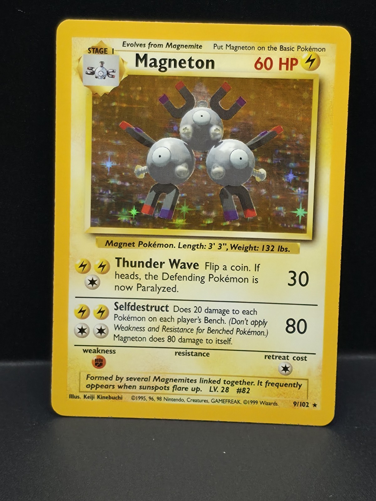 Magneton 009/102 Base Set Holo
