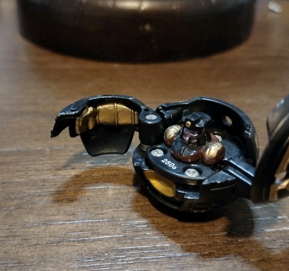Bakugan BakuBronze B1 Darkus Gorem 250G Original Piece CUSTOM REPAINT!