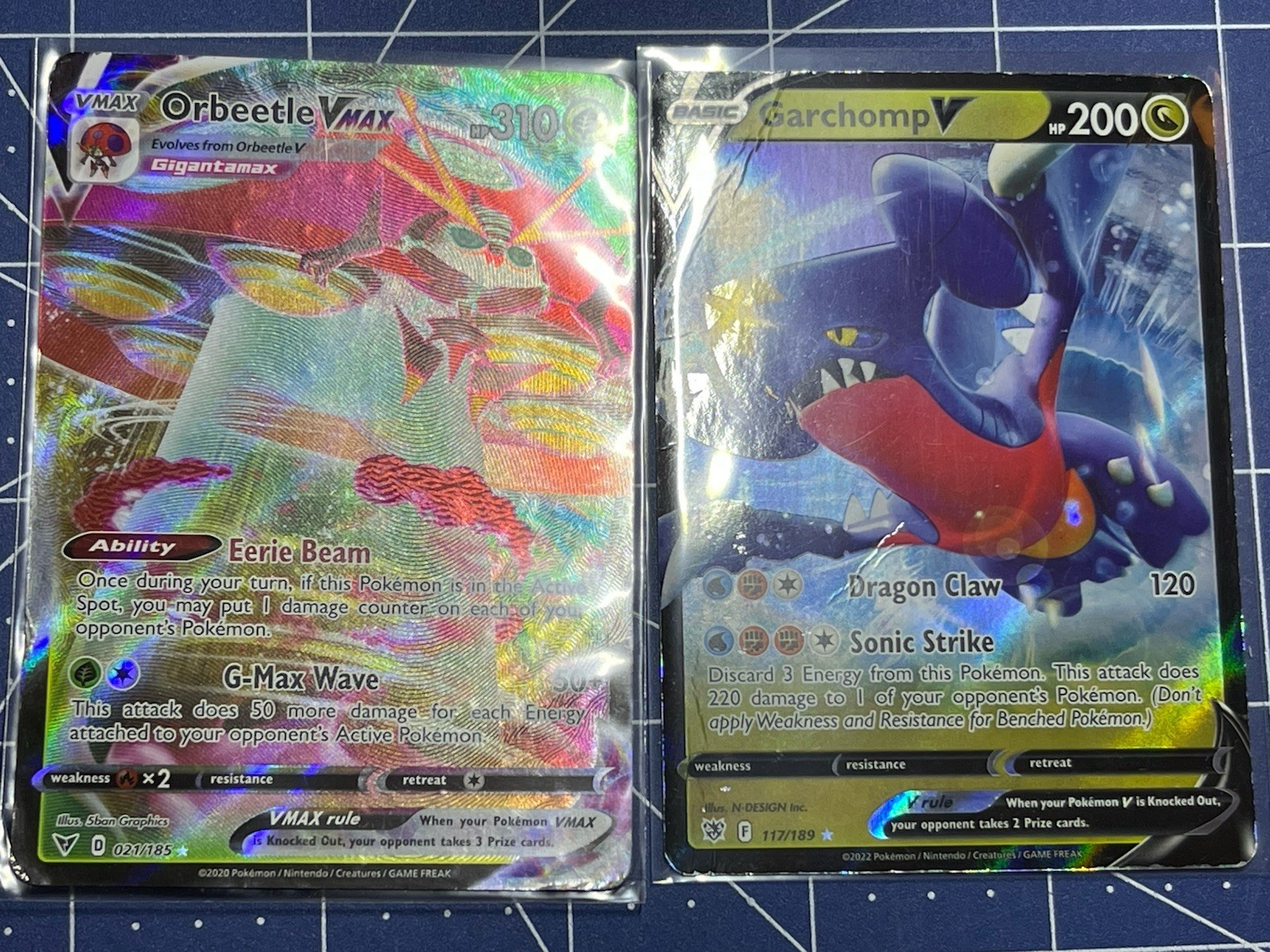 Garchomp V 117/189 (HP) + Orbeetle VMAX 021/186 (HP) Pokemon TCG