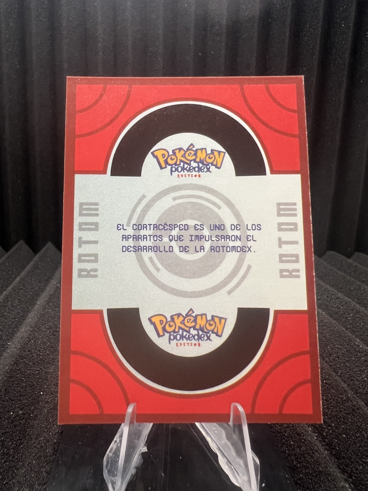 Rotom #479 – Cracked Ice Holo – Charizard Pokedex Edition 2020 – Pokemon Card