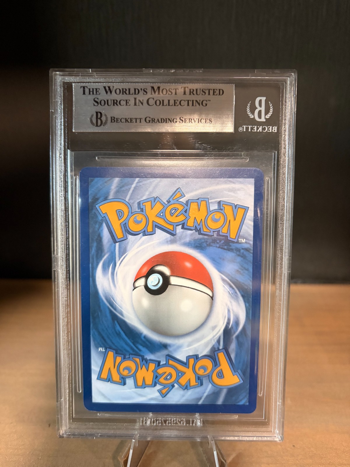 Pokemon Charizard ex 215/197 SV03: Obsidian Flames 2023 Beckett 9 MINT