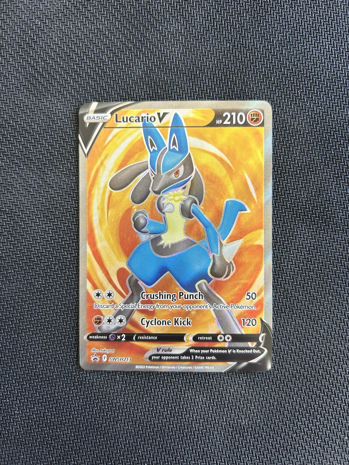 Pokemon TCG Lucario V SWSH213! NM/LP Condition! See Description!