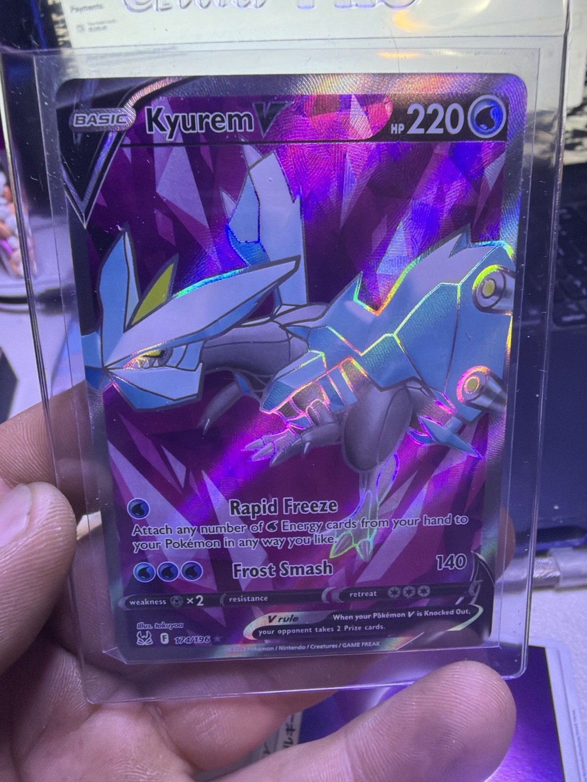 Pokémon Kyurem V 174/196 Full Art Fusion Strike Ultra Rare NM