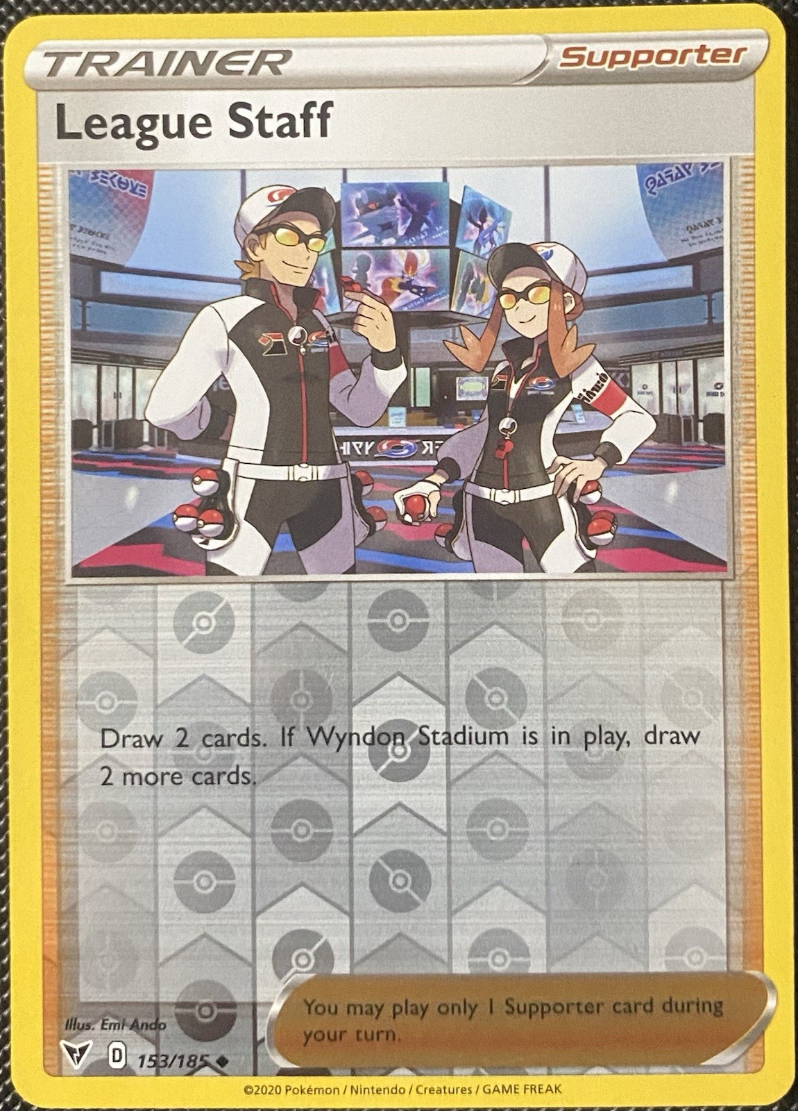 League Staff 153/185 Swsh04: Vivid Voltage Reverse Holo – Pokémon Card