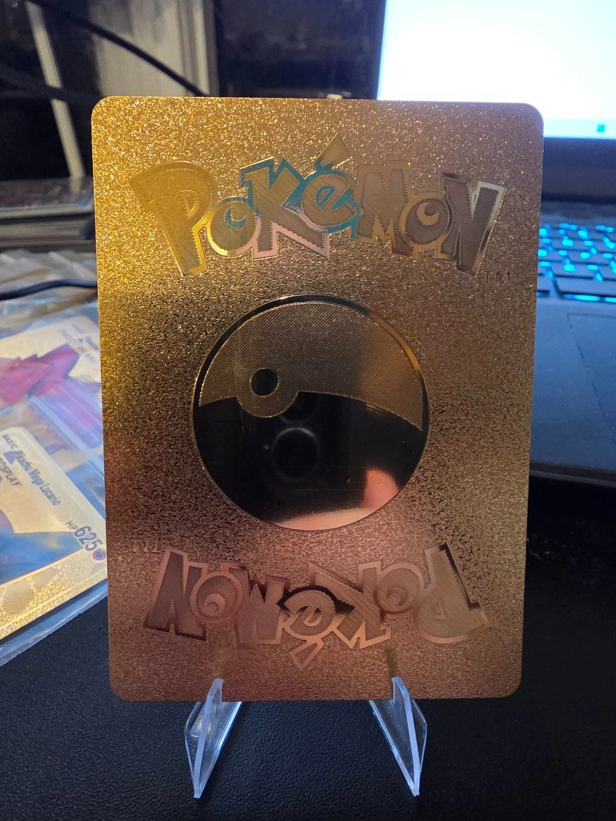 Pokemon CHARIZARD VMAX Gigantamax Gold Foil Fan Art Card SV107/SV122 HP330