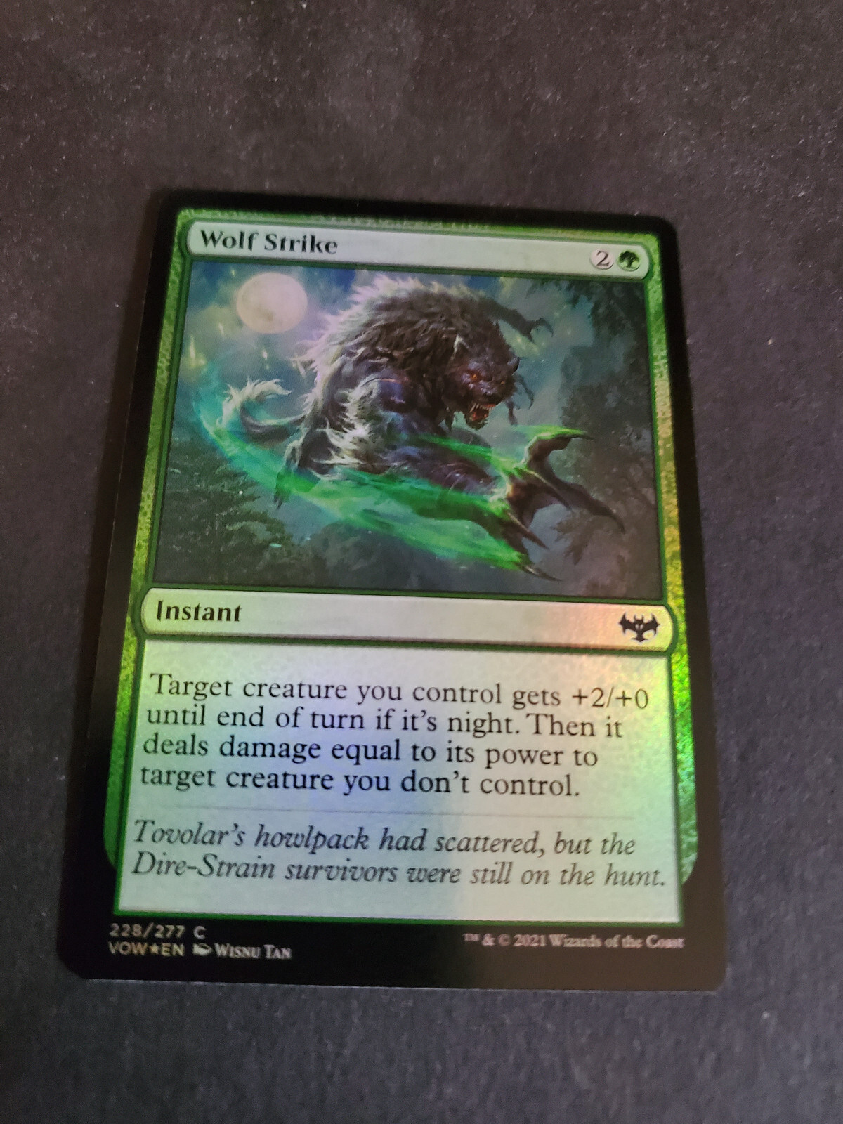 MTG Magic the Gathering Wolf Strike (228/596) Innistrad Crimson Vow NM FOIL