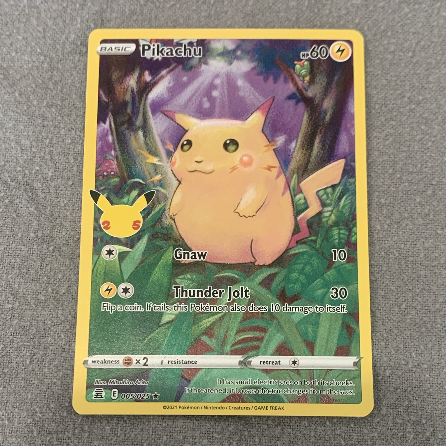 The Pokemon Company Pikachu 005/025 Celebrations Holo Rare Holo English 2021