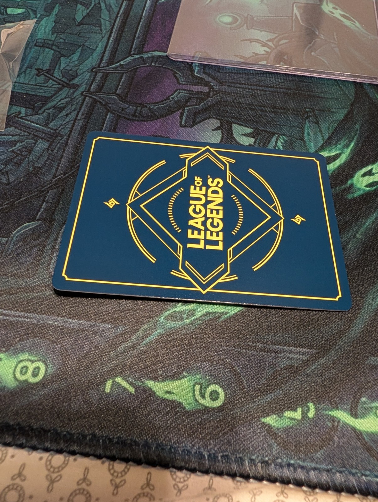 Riot Games League of Legends TCG Leona Determined Champ Unit 184/166 EN Foil