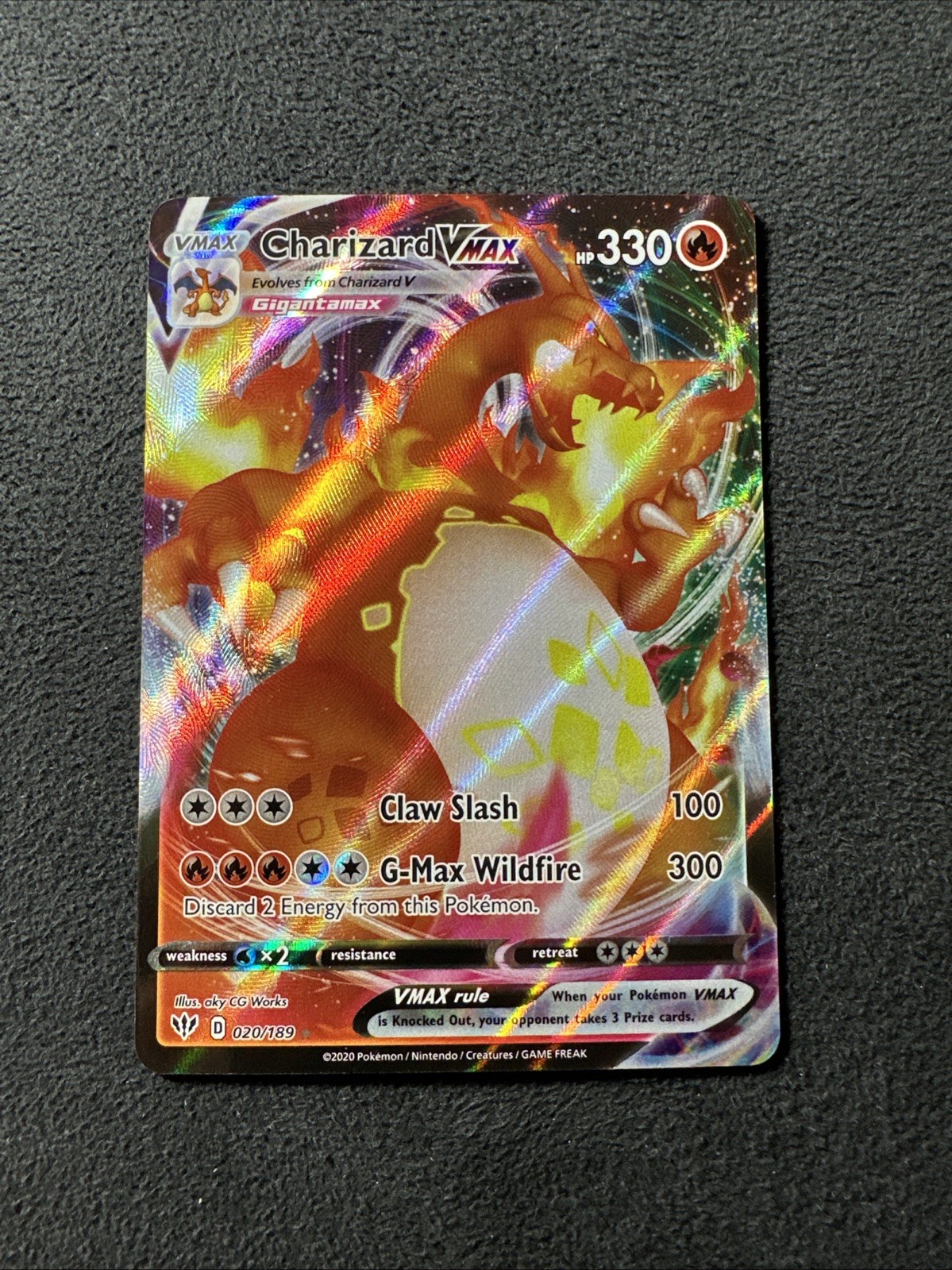Pokemon Charizard VMAX 020/189 Darkness Ablaze Holo