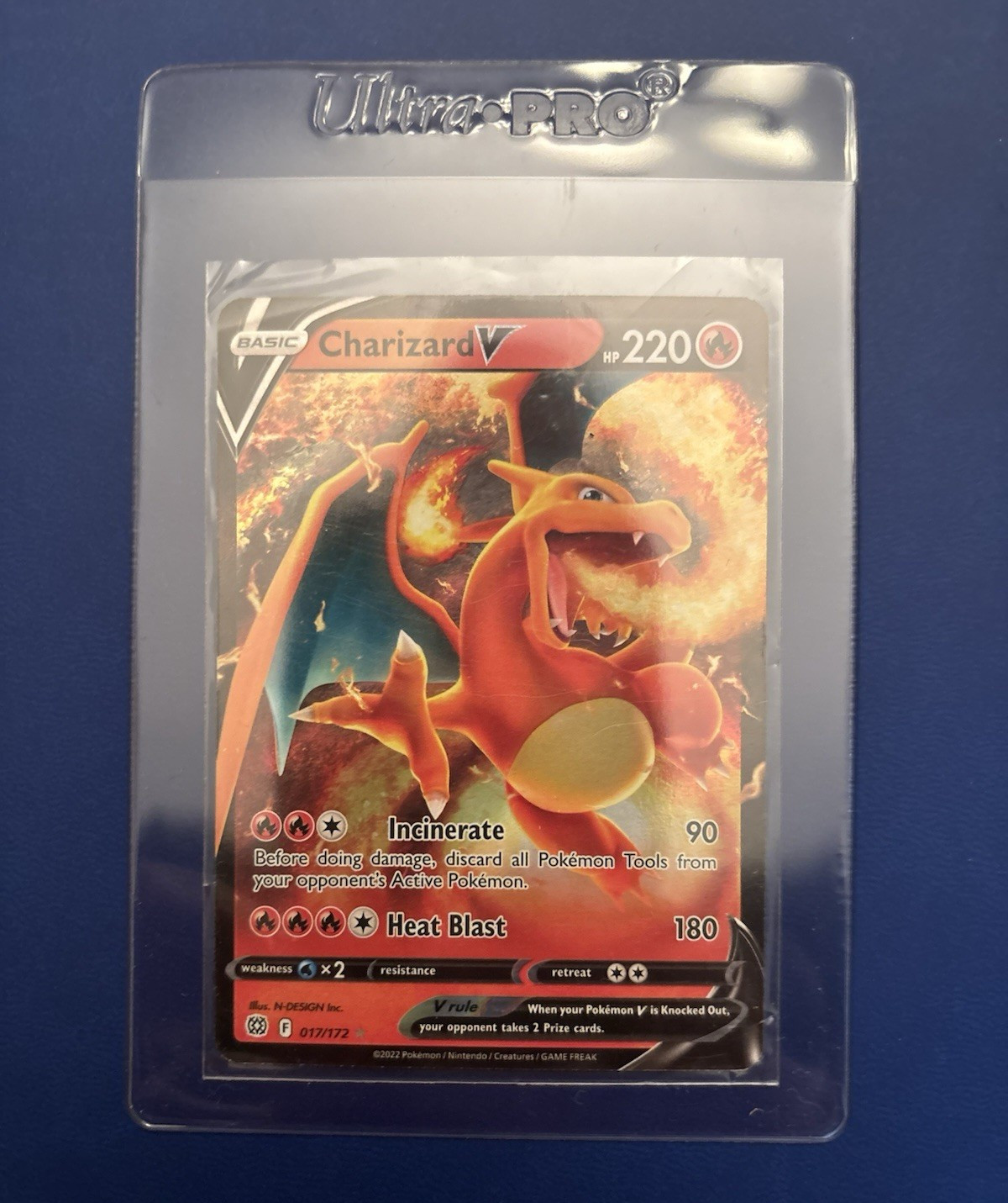 The Pokémon Company Charizard V 017/172 Swsh09 Holo Ultra Rare English 220 HP
