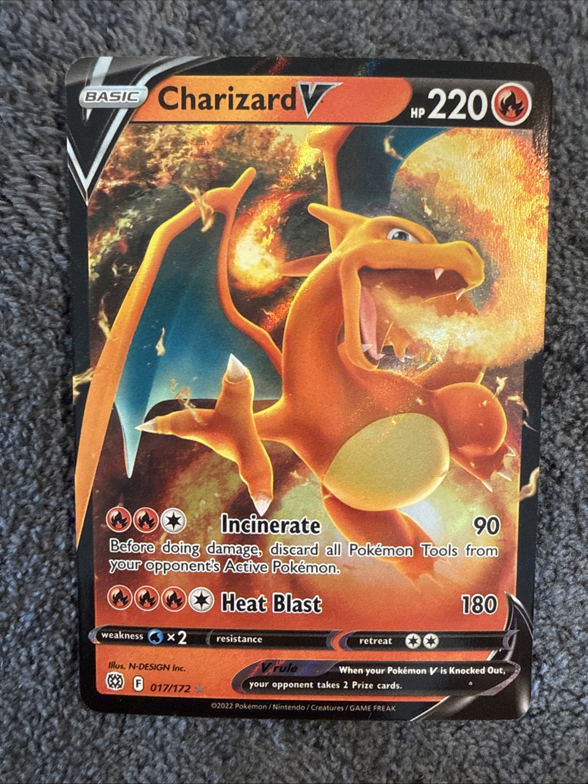2022 Pokemon Brilliant Stars Charizard V 17 /172 Full art Holo illustration rare