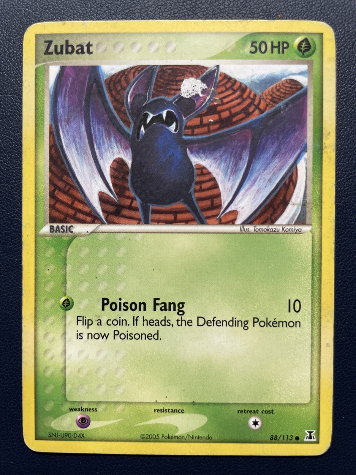 1x Zubat 88/113 Delta Species Regular *HEAVY DAMAGE* Pokémon Card toploaded