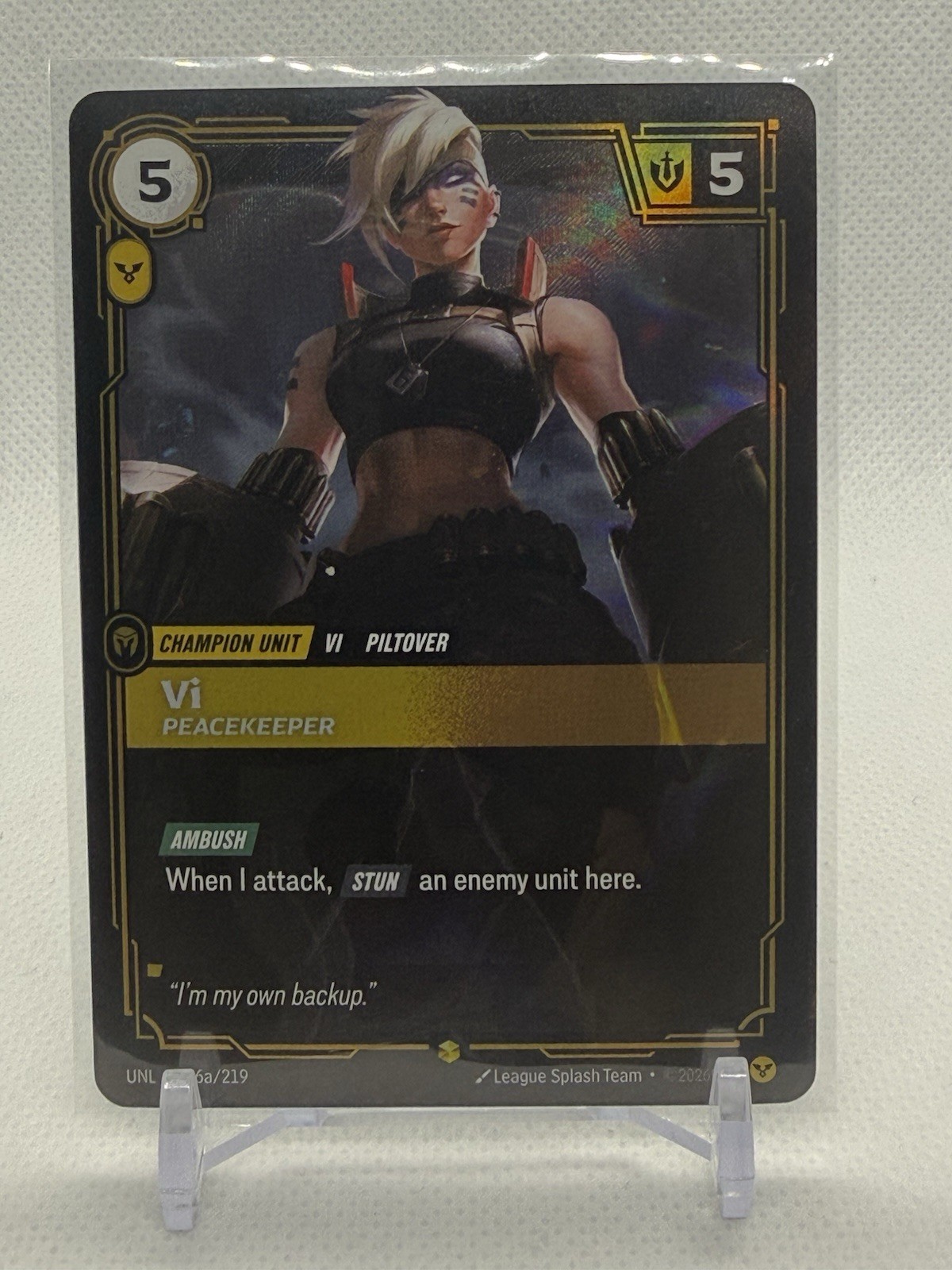 Vi – Peacekeeper (Alternate Art) 176a/219 – Unleashed (UNL) Showcase Holo Card