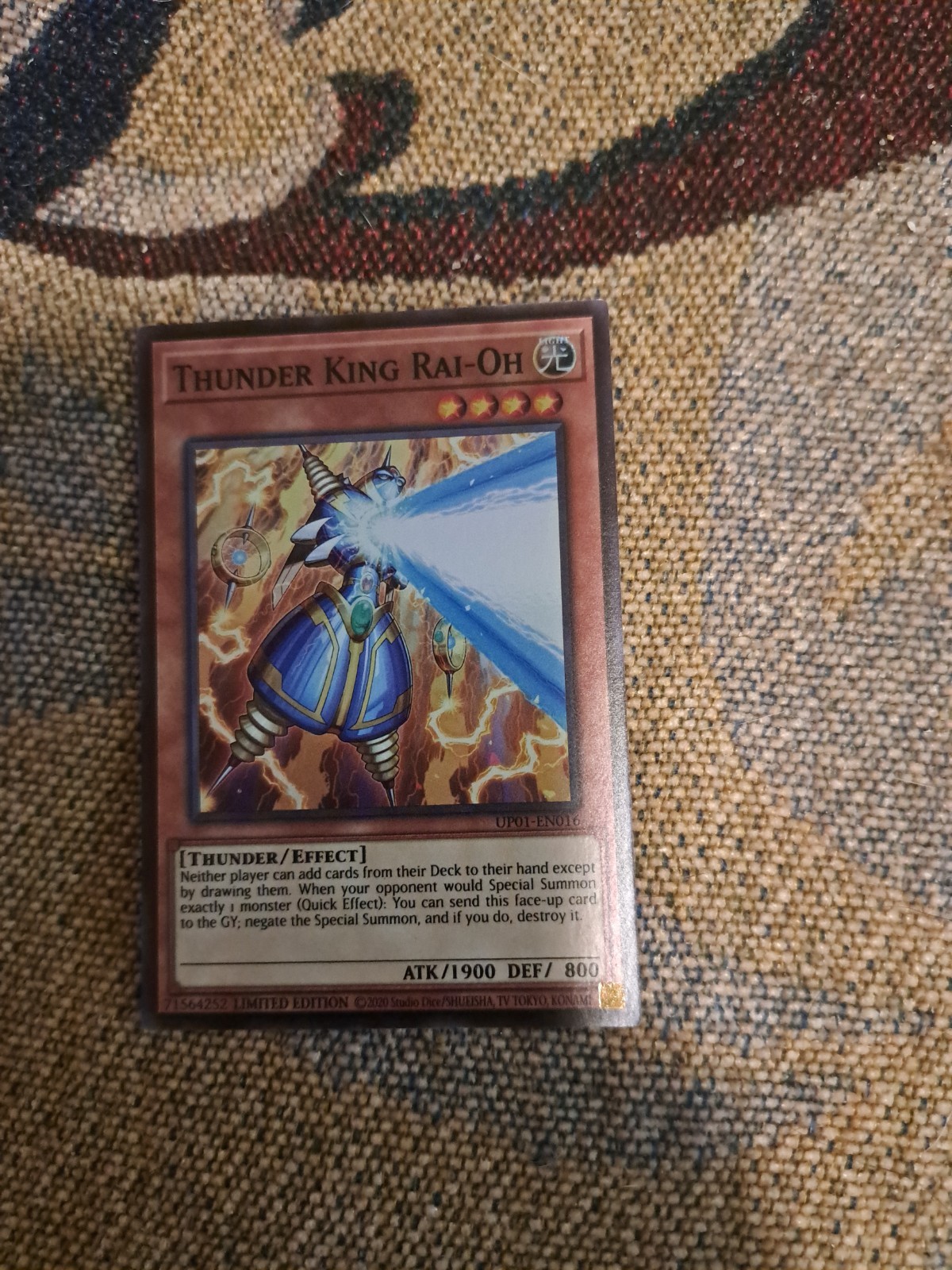 YuGiOh thunder king rai-oh alternate art up01-en016 super rare nm in hand