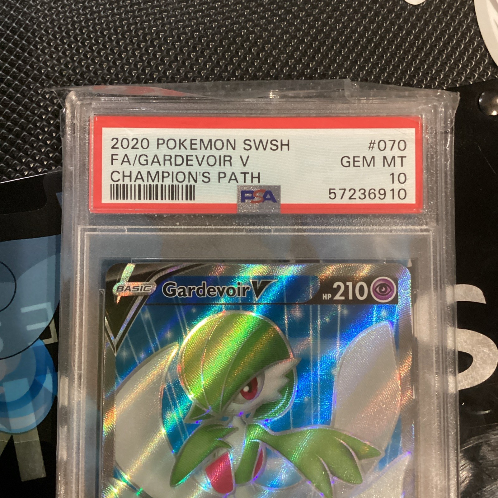 2020 Pokemon Card SWSH FA Gardevoir V 70/73 PSA GEM MT 10