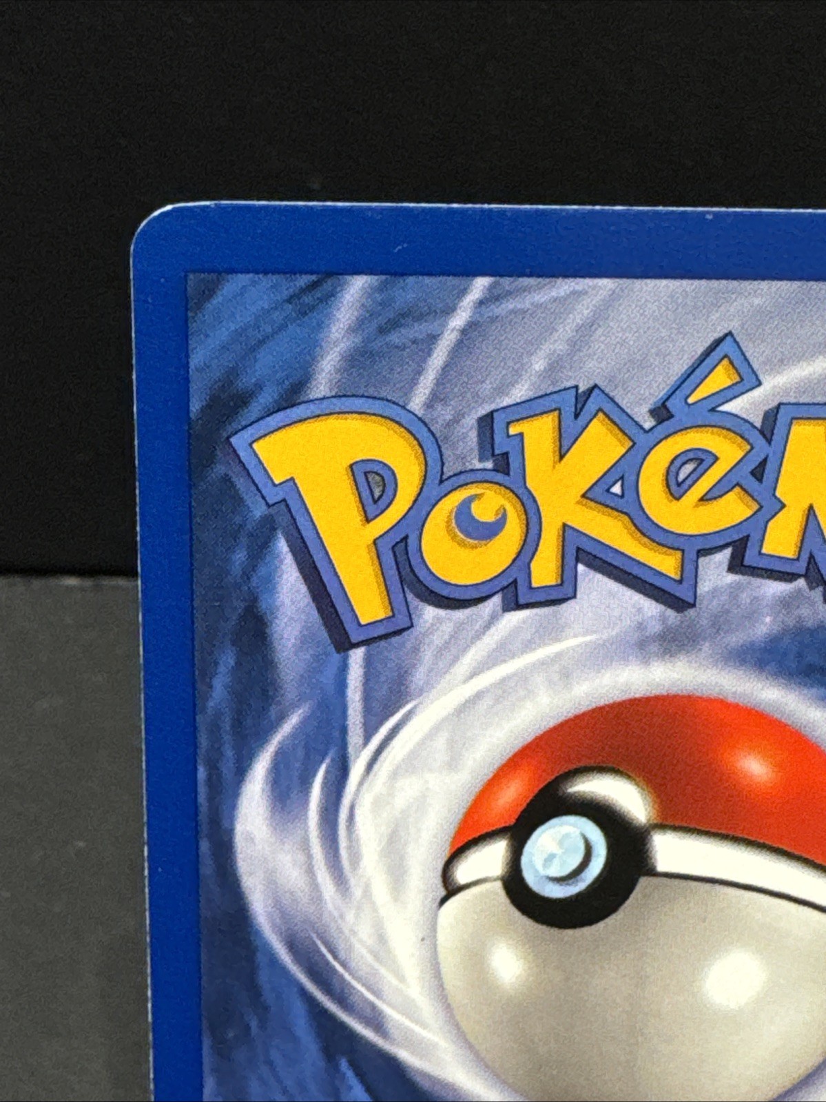 Kabutops 9/62 Fossil Holo (First Edition)