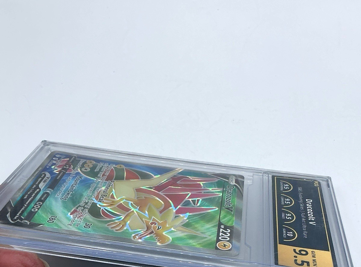 Pokemon 2021 Dracozolt V Card Evolving Skies Full Ultra Rare 178/203 PCG 9.5