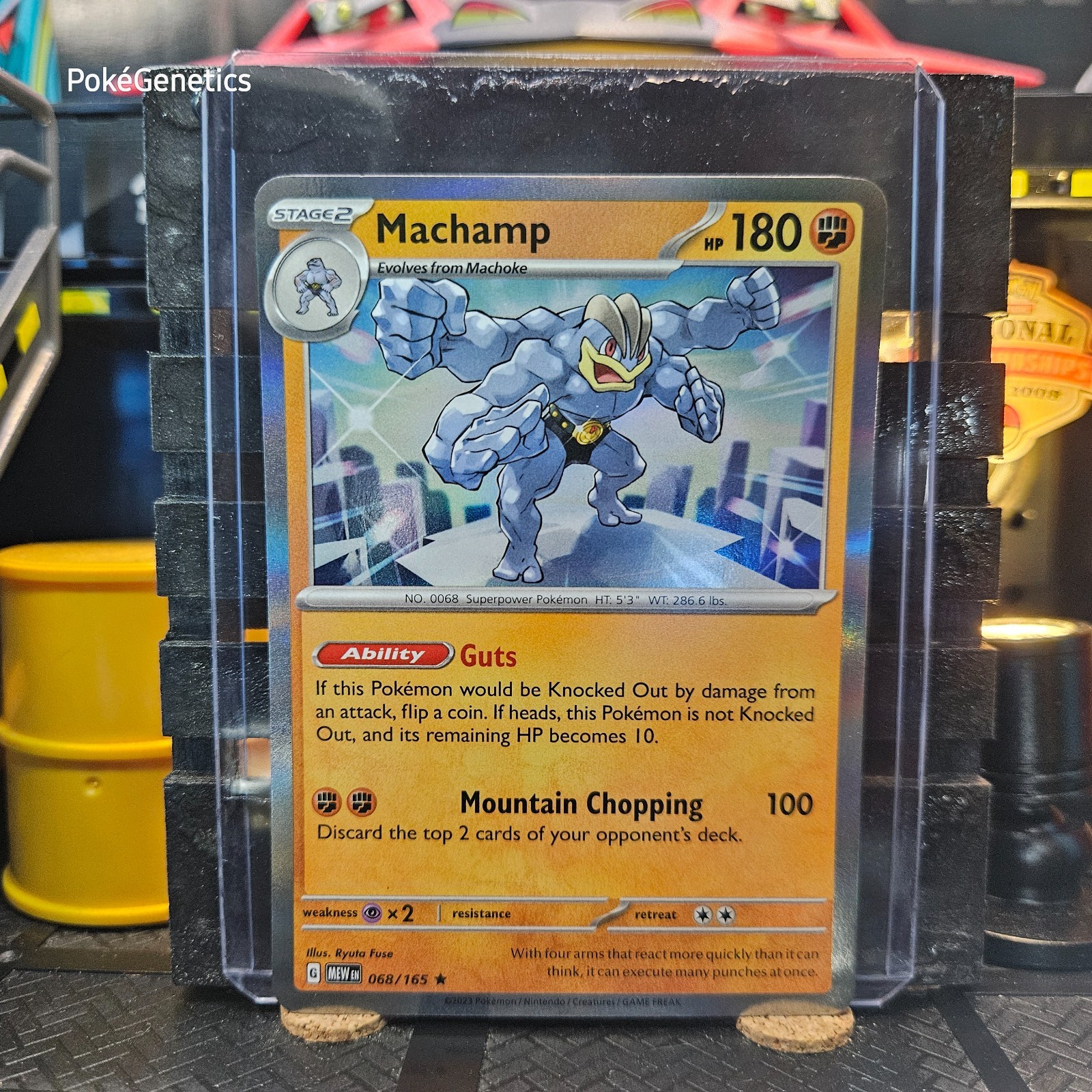 Machamp 151 Holo Pokémon TCG 068/165 Scarlet & Violet Rare